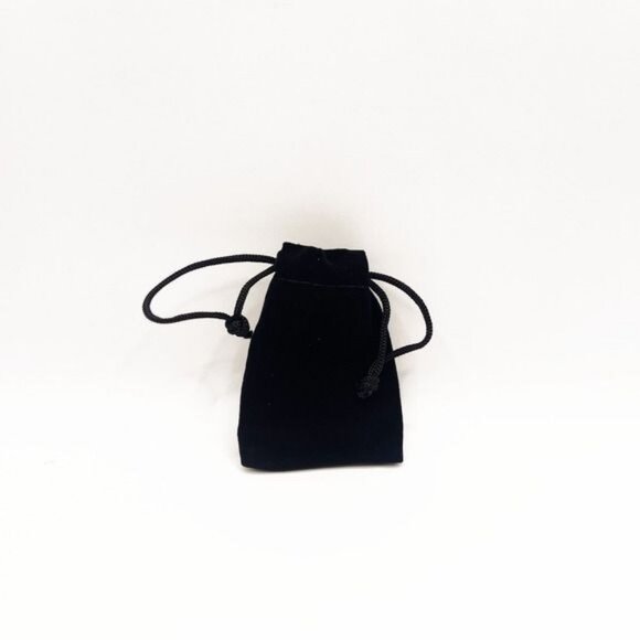 Authentic Louis Vuitton LV Charm Round Pendant White Necklace Gold Plated - Picture 9 of 9